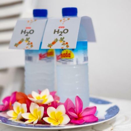 Oyo 1373 Chili Gili Hotel Quần đảo Gili Ngoại thất bức ảnh