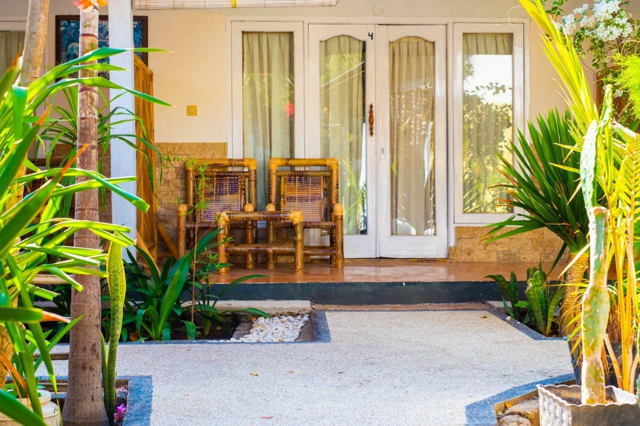 Oyo 1373 Chili Gili Hotel Quần đảo Gili Ngoại thất bức ảnh
